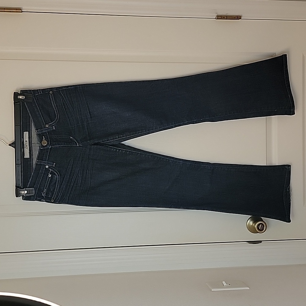Joe's Jeans Dark Wash, Boot Cut, Low Rise, Size 26